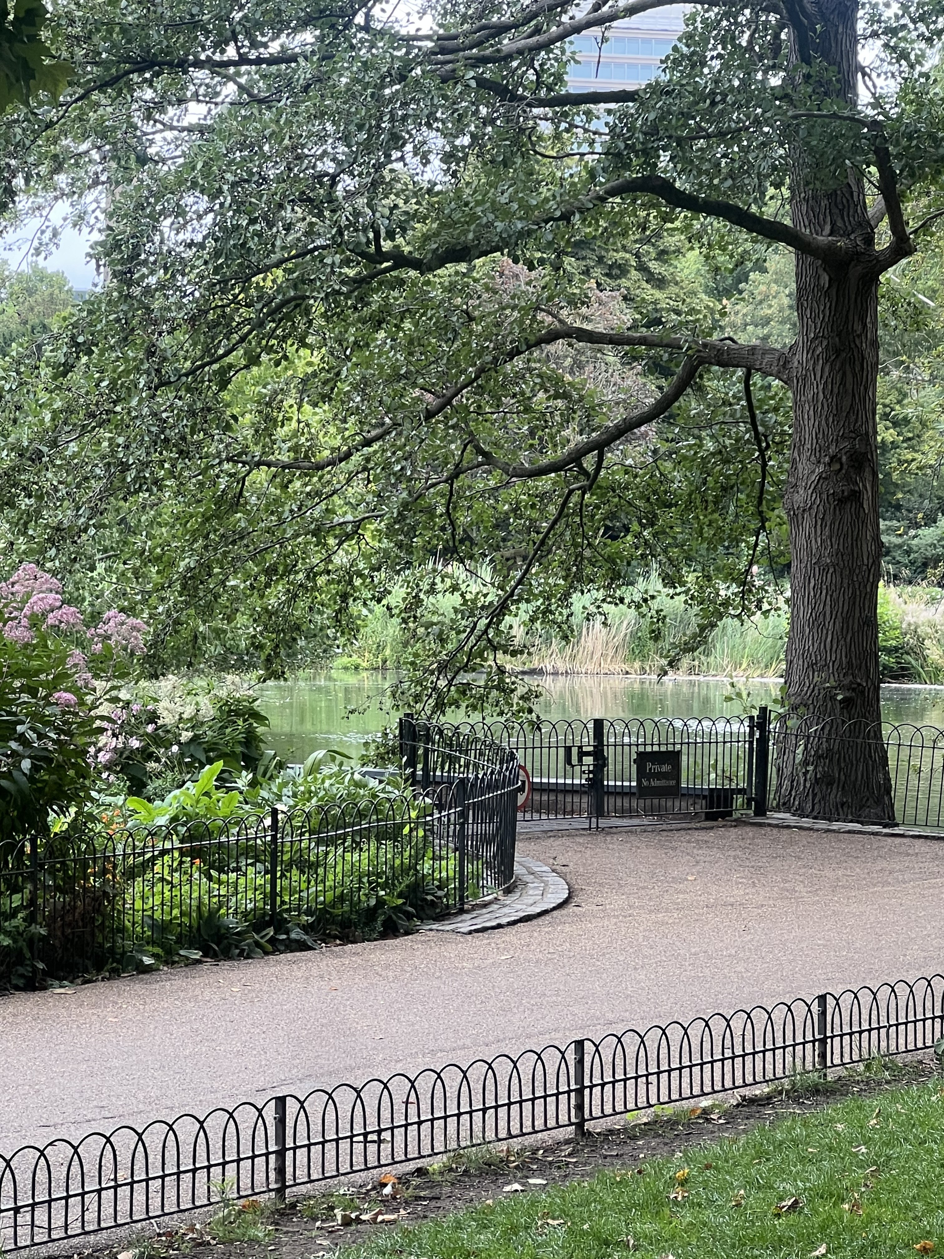 St James Park London